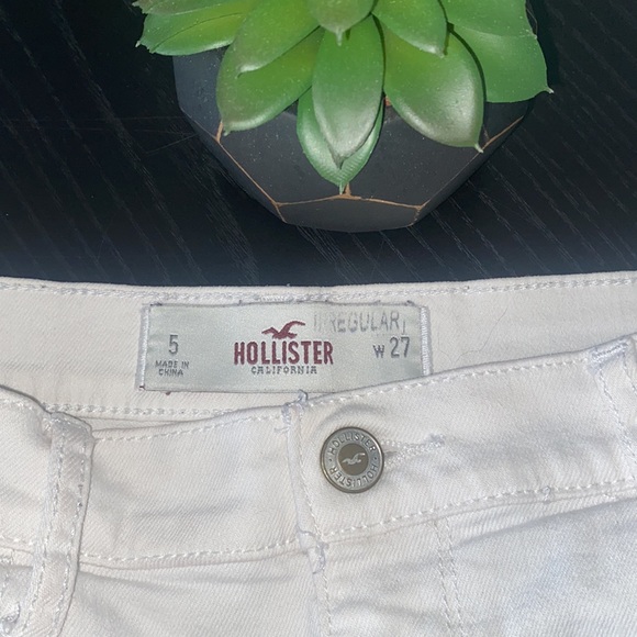 HOLLISTER - Picture 5 of 5